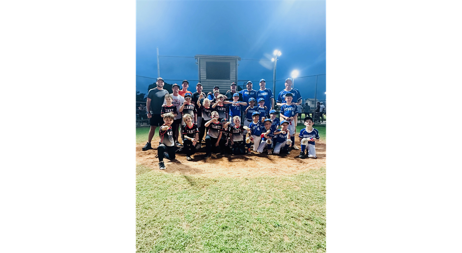 2024 AAA Tournament Champions Giants & Finalist Dodgers